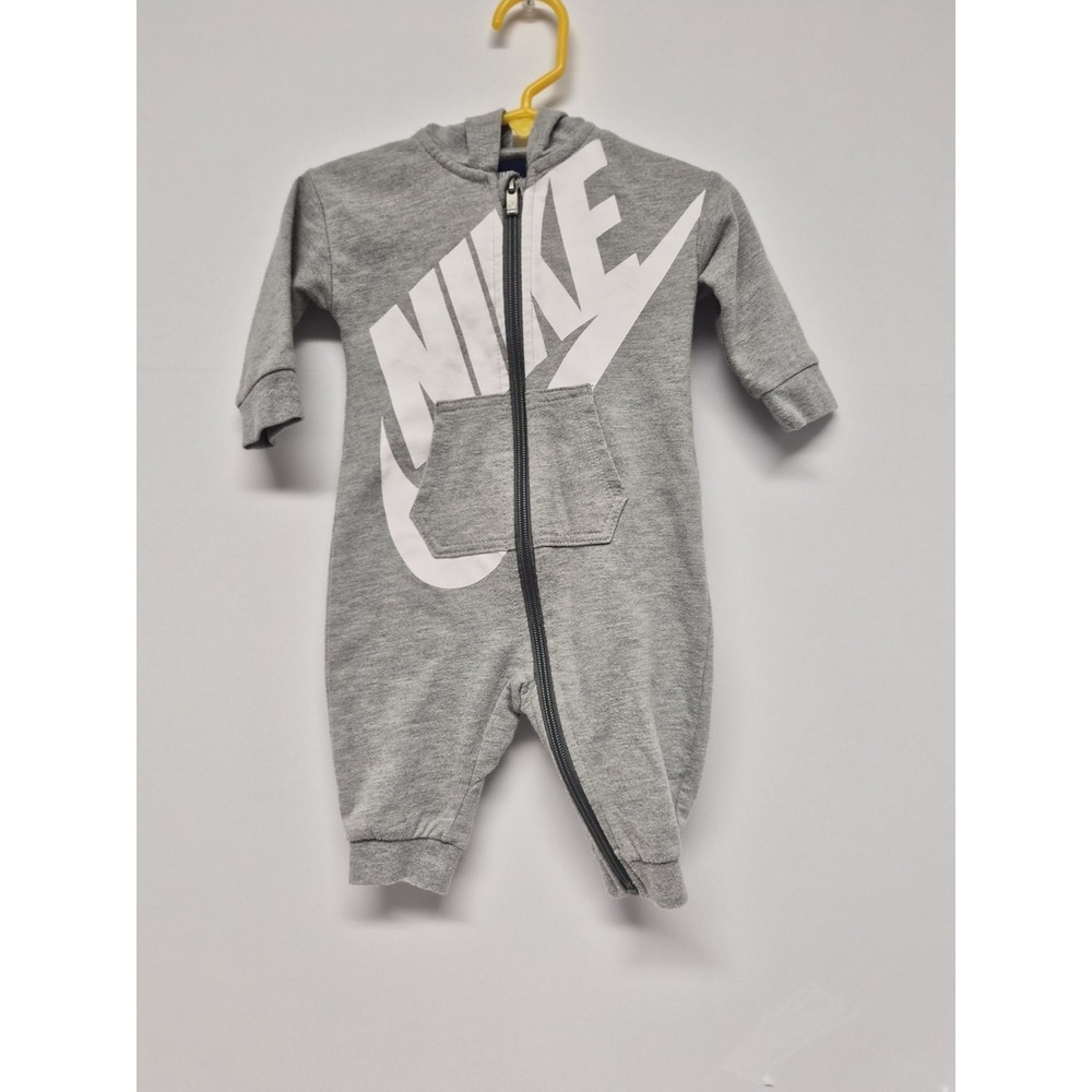 Nike Baby One Piece Hooded Romper Size 6/9 Months‎ Gray Full Zip